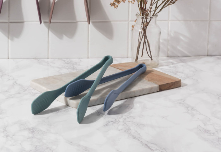 Силиконовые щипцы для салата KF Pastel (КФ Пастель) от компании "Кореал - Настоящая Корея"