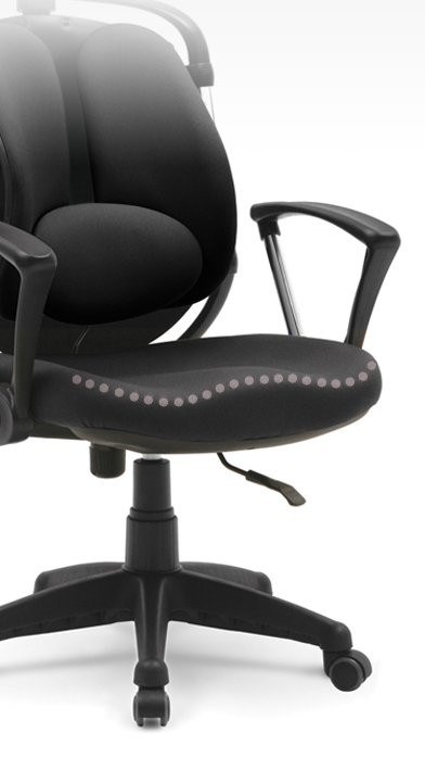 удобное офисное кресло с сидушкой волновой для коленей
