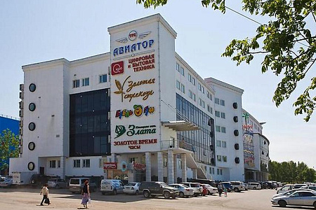 4. ТЦ Авиатор, г. Артем, ул. Фрунзе, 32