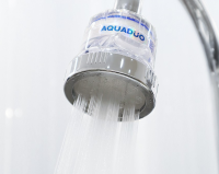 Кухонная насадка-фильтр AquaDuo SF-1000 для гибкого смесителя от компании "Кореал - Настоящая Корея"