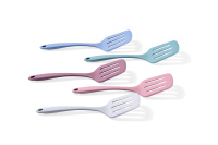 Силиконовая лопатка KF Pastel (серый) от компании "Кореал - Настоящая Корея" являющейся официальным дистрибьютором в России  Силиконовая лопатка KF Pastel (серый) от компании "Кореал - Настоящая Корея"